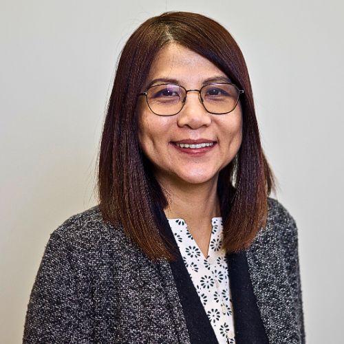 Uyen Holdeman Uyen Holdeman